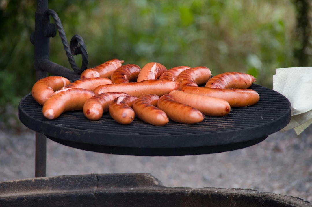 Hot Dogs Became the Ultimate Emergency Meal (image credits: unsplash)
