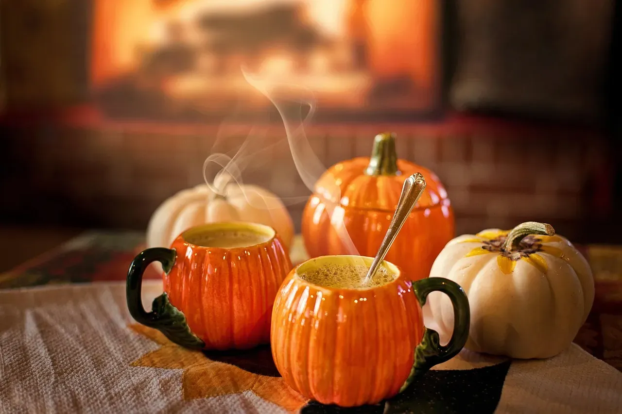 The Starbucks Pumpkin Spice Effect: A Case Study in Manufactured Scarcity (Image Credits: Pixabay)