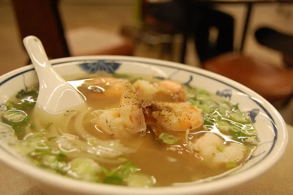 Thai Curry Shrimp Noodle Soup: When You Want Something Different (stu_spivack, Flickr, CC BY-SA 2.0)