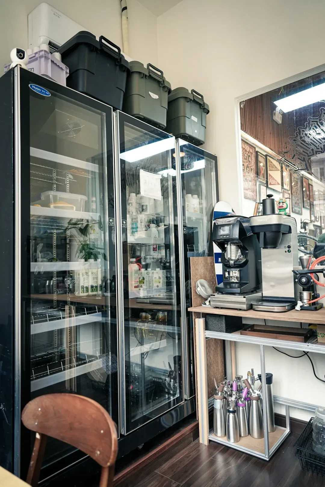 The Refrigerator Space Dwarfs the Freezer Space (Image Credits: Unsplash)