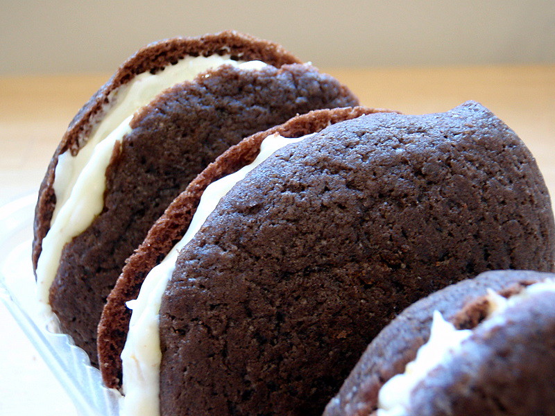 Whoopie Pies - Maine's Messy Sandwich Cookie (image credits: flickr)