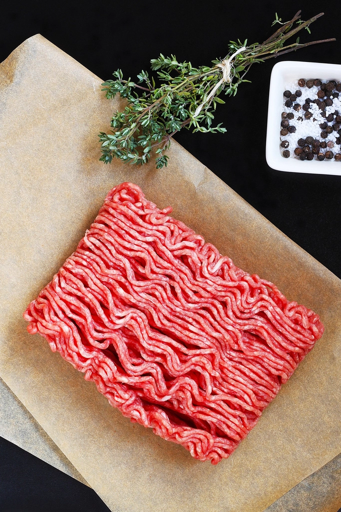 Ground Beef: A Recurring Villain in Food Safety (image credits: rawpixel)