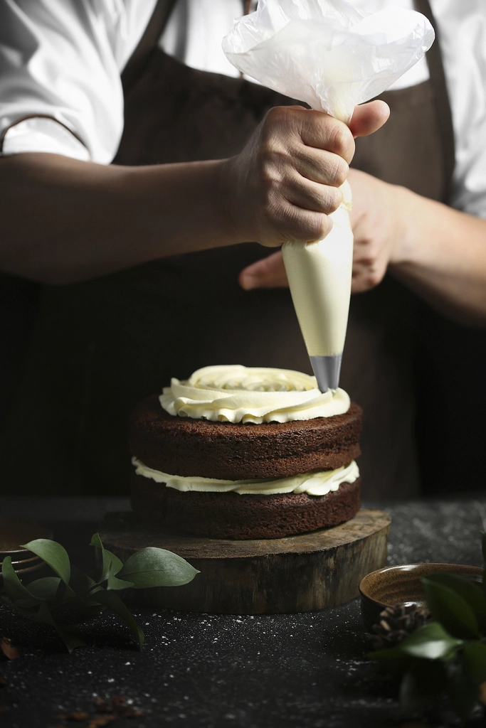 Pastry Chefs Are Just Fancy Bakers (image credits: rawpixel)