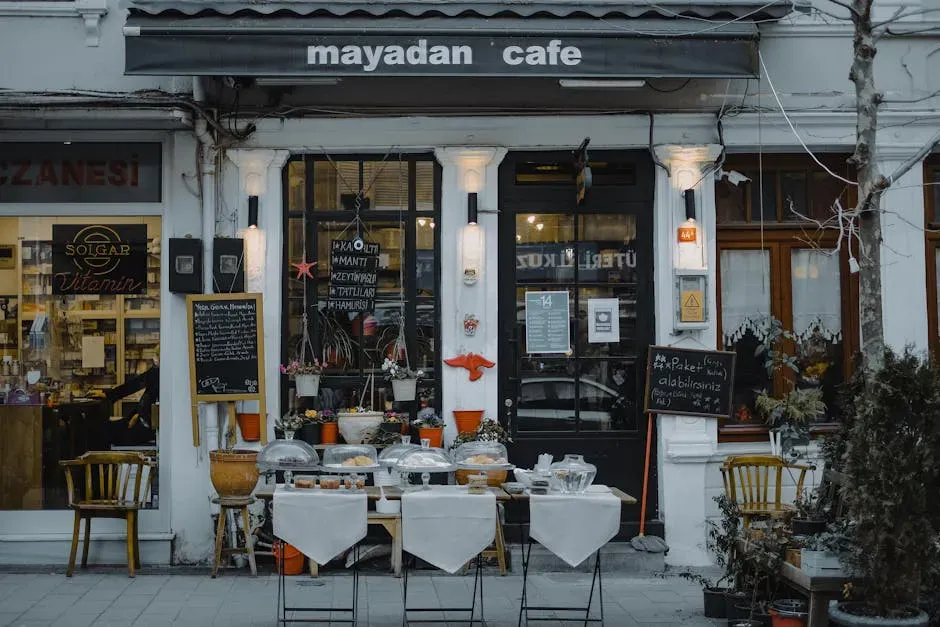 6. Supporting the Community Has Become a Dining Motivation (Image Credits: Pexels)