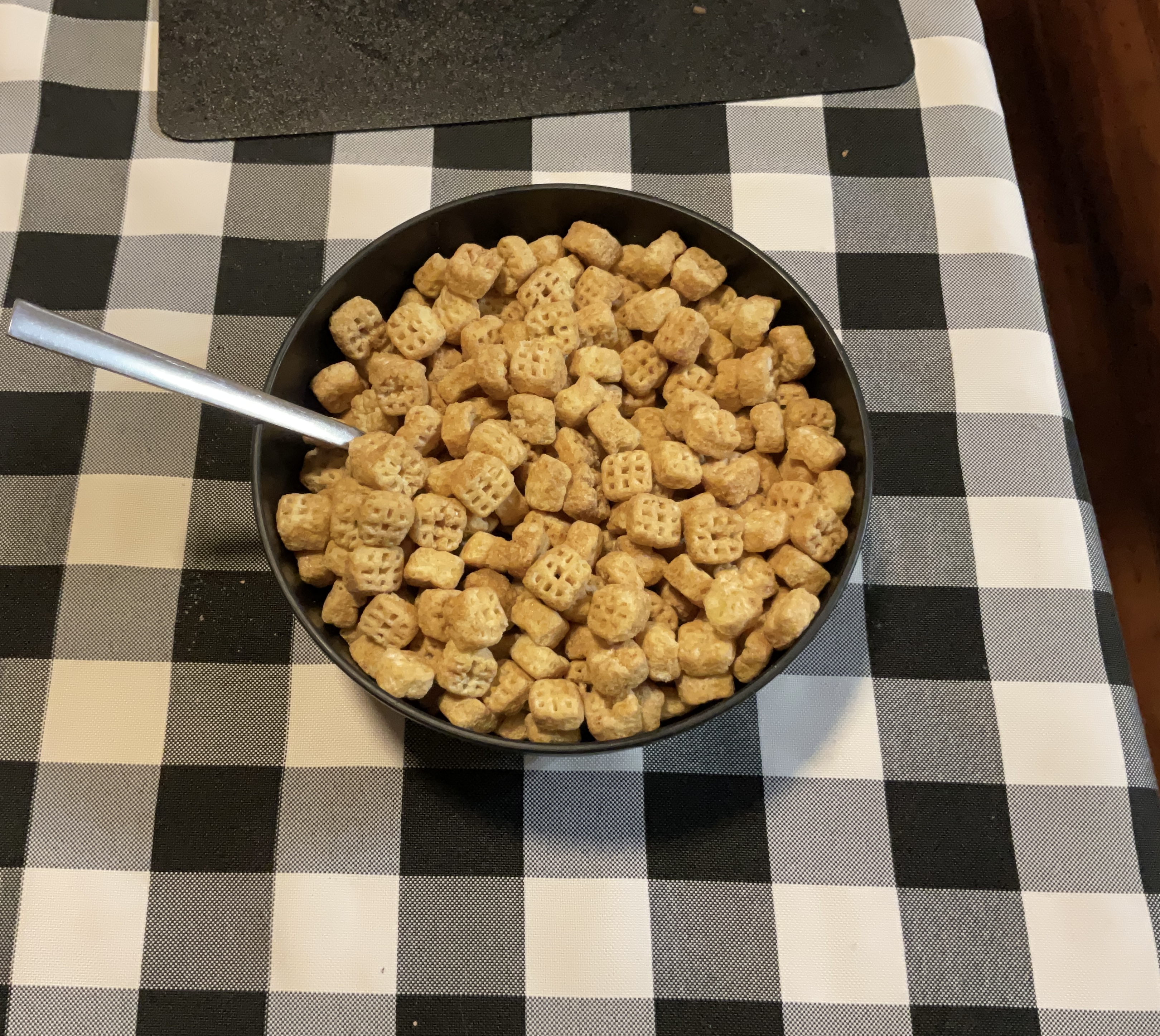 Waffelos - Breakfast Waffles in a Bowl (image credits: wikimedia)