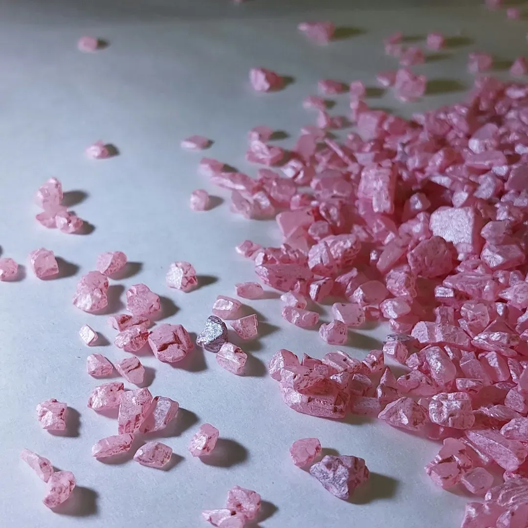 Comparing Pink Salt to Regular Table Salt: The Real Differences (Image Credits: Unsplash)