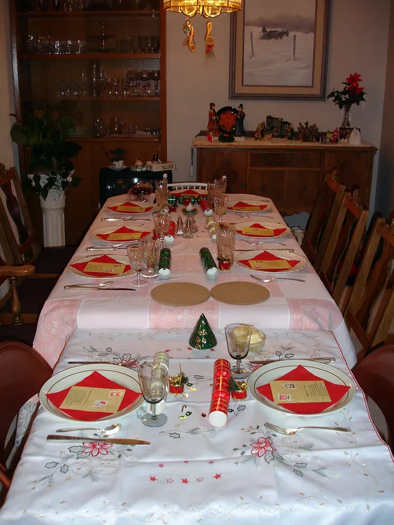 3. A Proper, Set Table Before Anyone Sits Down (daryl_mitchell, Flickr, CC BY-SA 2.0)