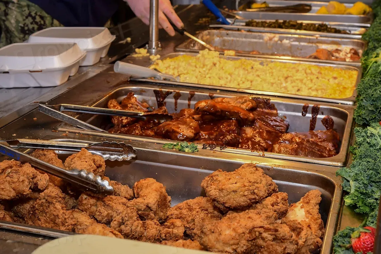 More Than a Thousand Buffets Have Disappeared (Image Credits: Rawpixel)