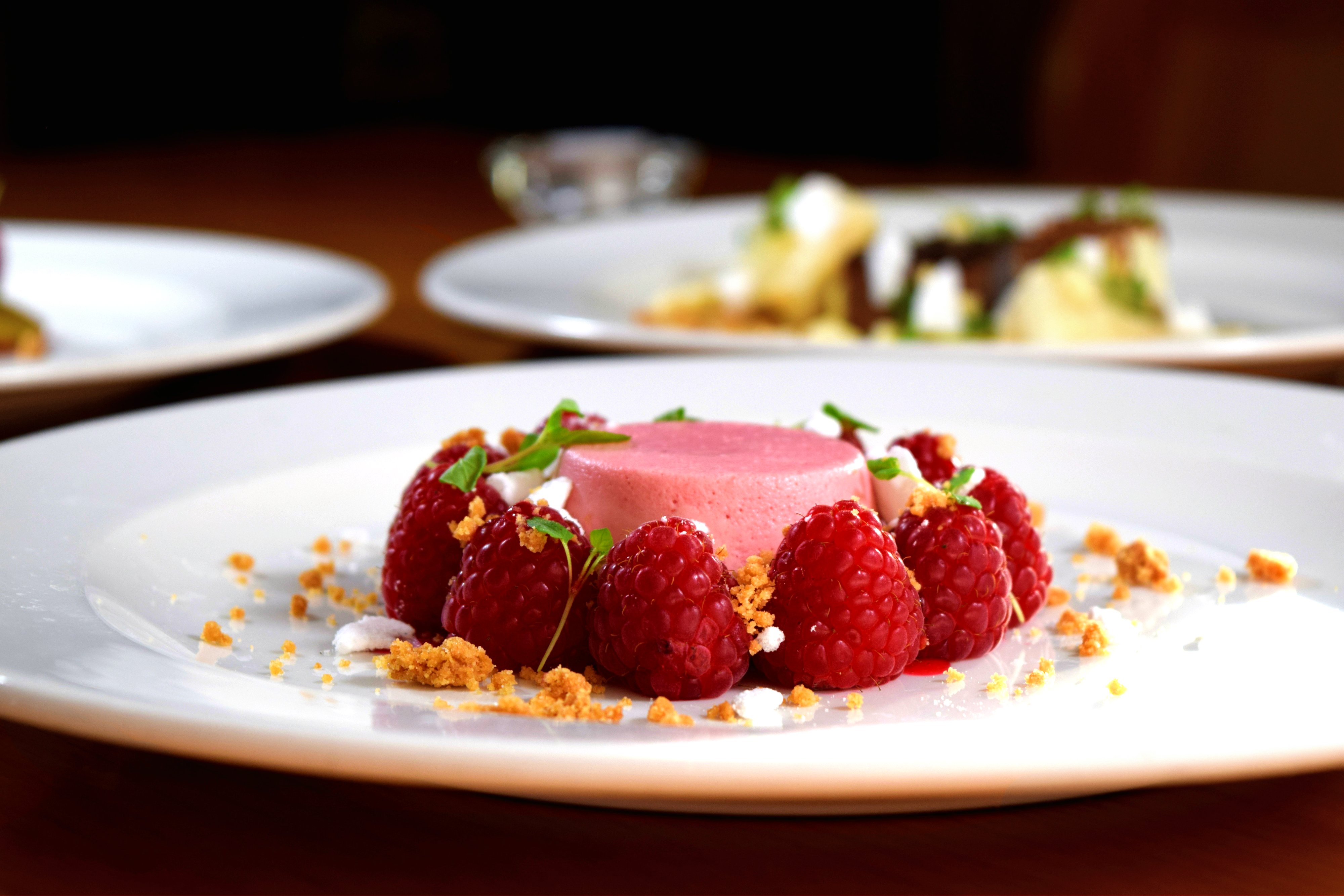 14. Customizable Desserts (image credits: wikimedia)