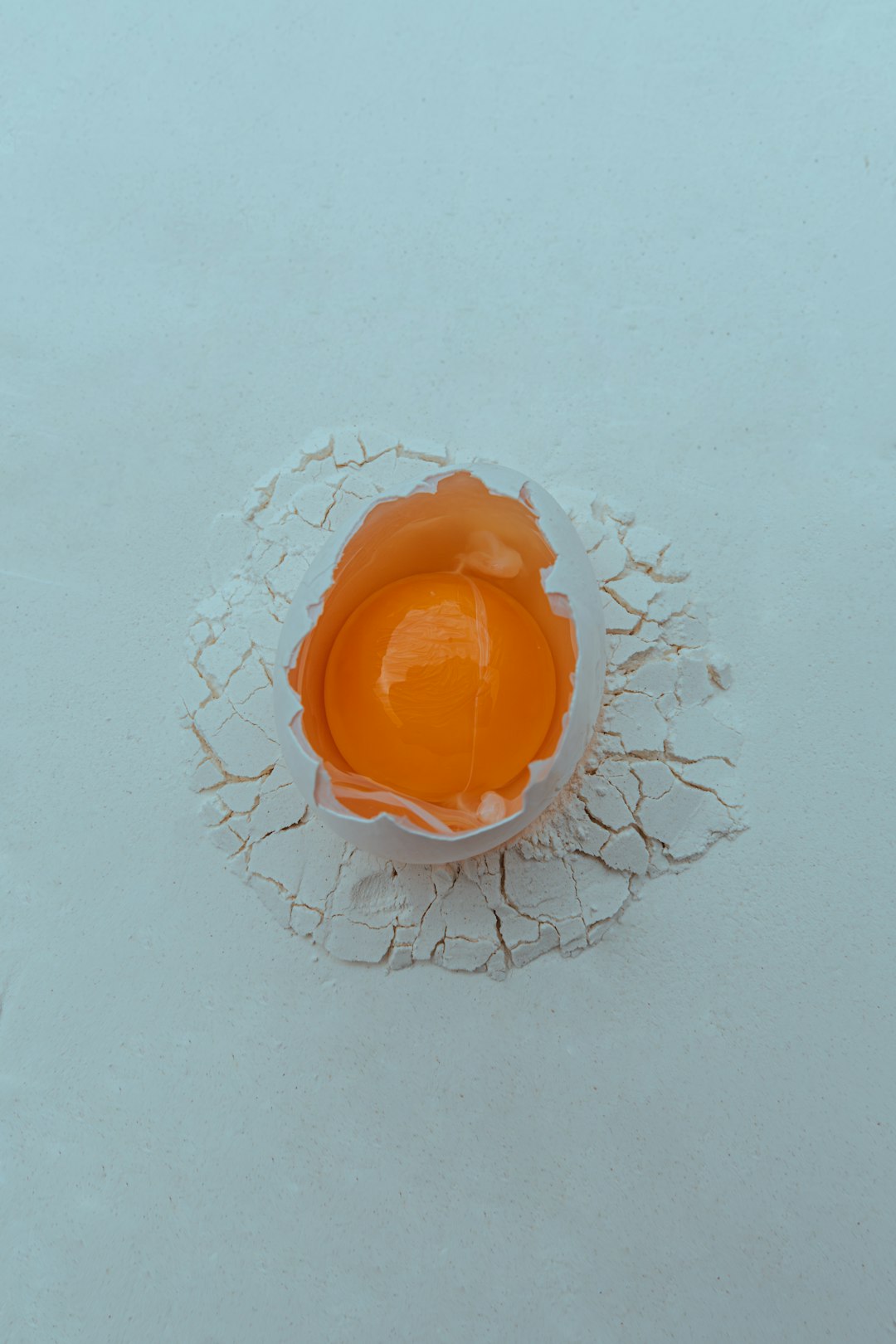 Eggs in Their Shells: The Freezer Explosion Risk (image credits: unsplash)