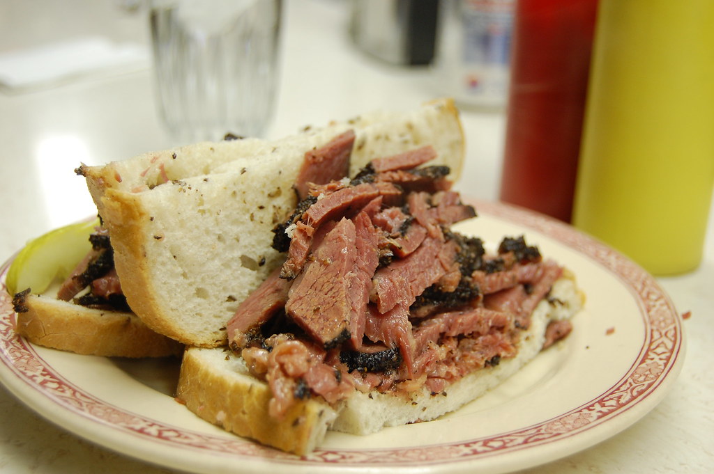 Pup 'n' Taco - The Hybrid That Couldn't Compete (image credits: flickr)