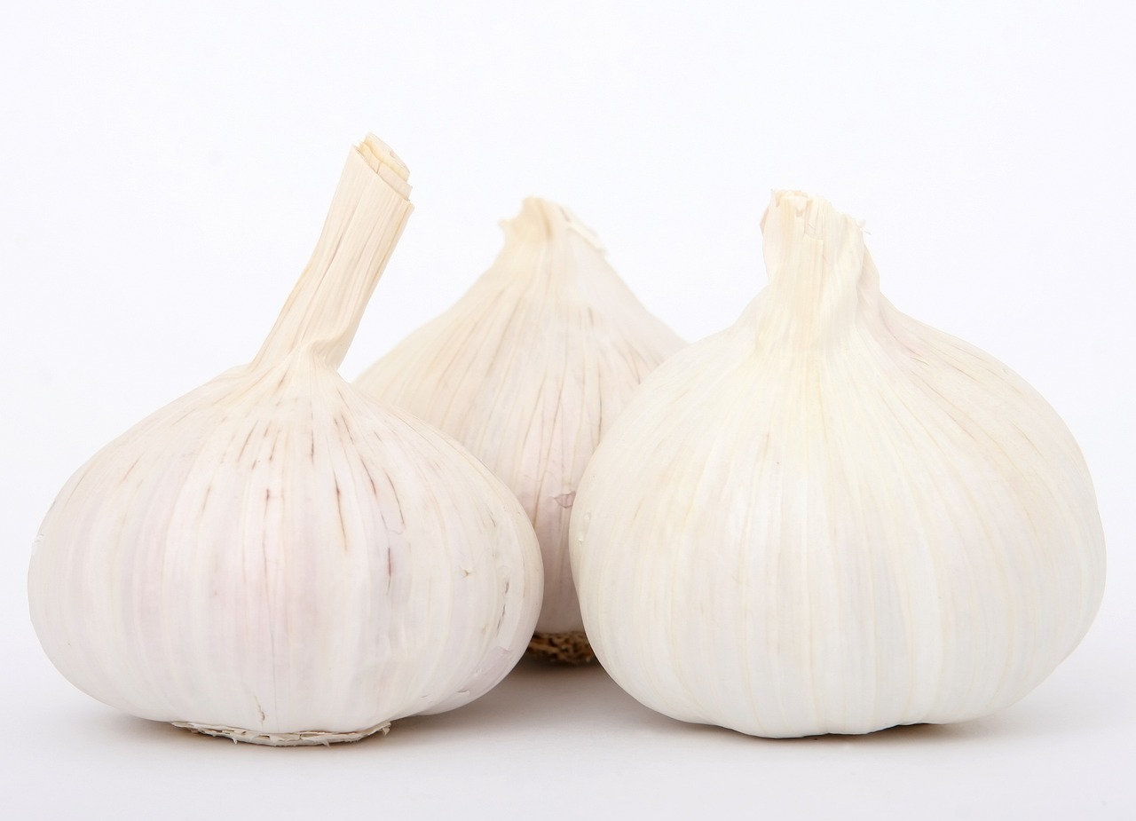 Garlic: Nature’s Artery Cleaner (image credits: pixabay)