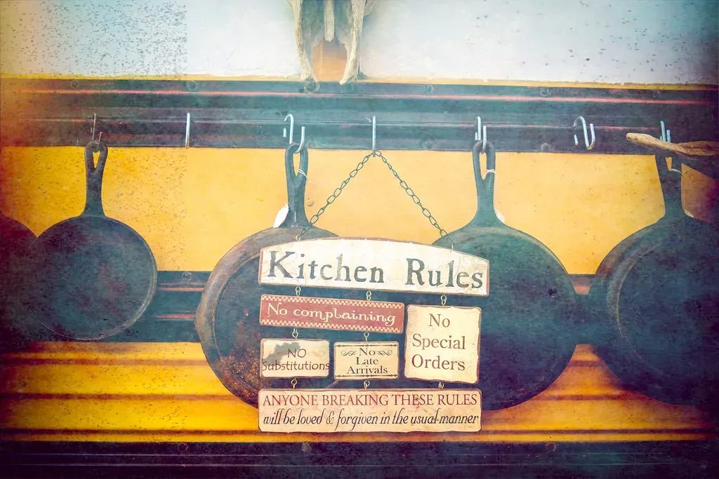 Where Collectors Hunt, Connect, and Spend (Image Credits: Flickr)