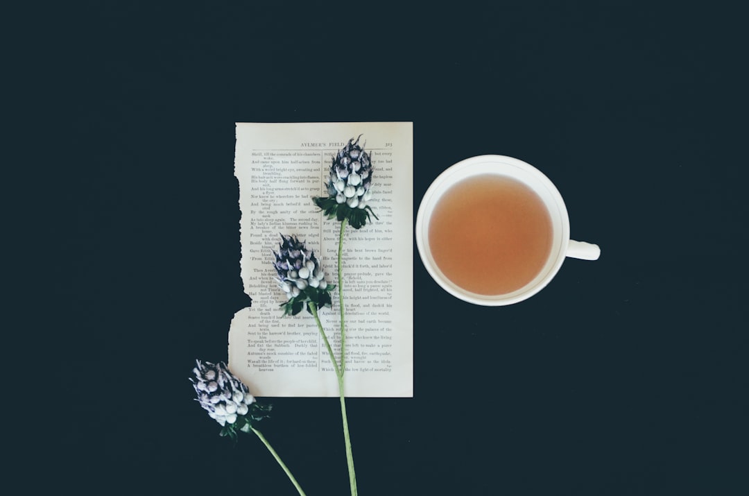 Willow Bark Tea for Pain (image credits: unsplash)