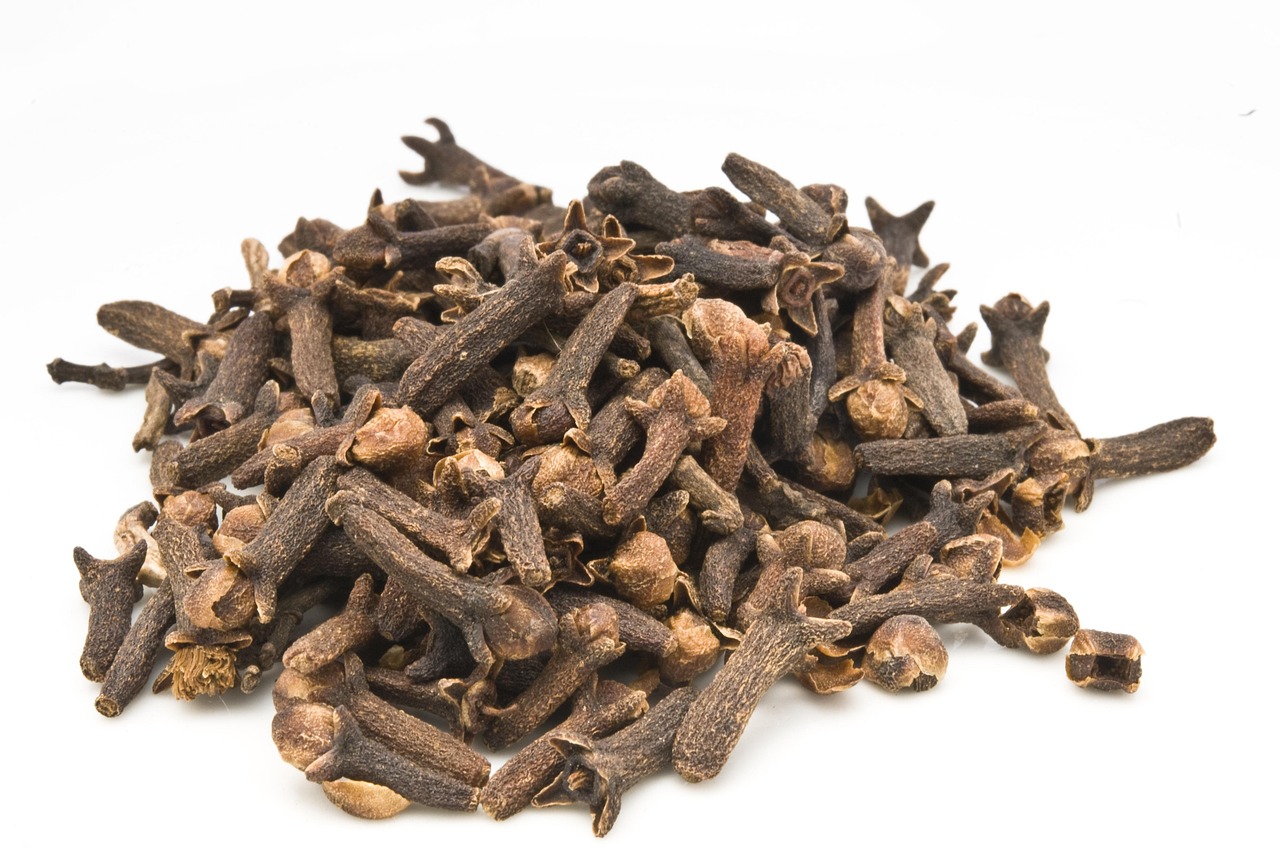 Historical Significance of Clove (image credits: pixabay)