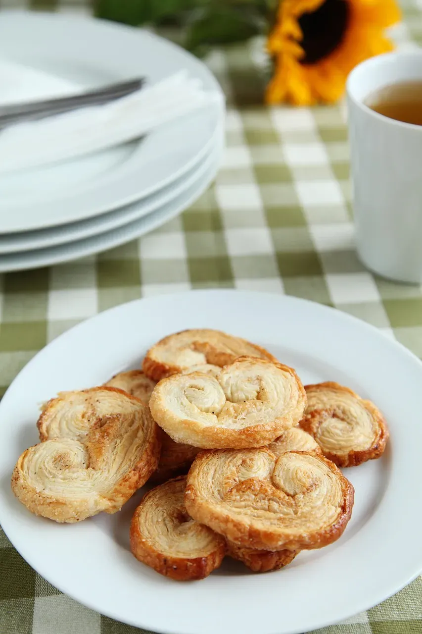 Sugar Cookies for Breakfast: A Sunday Morning Ritual (Image Credits: Pixabay)
