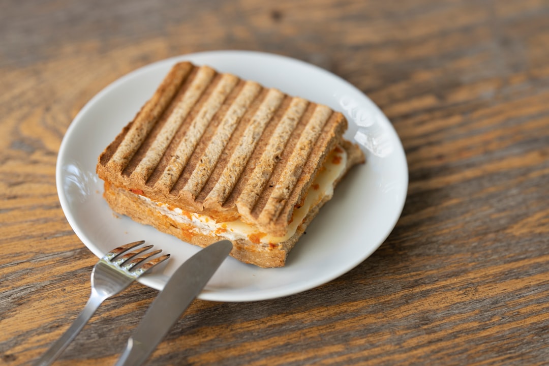 3. Subway’s Oven Roasted Turkey Sandwich: Lean Protein on Whole Grain (image credits: unsplash)