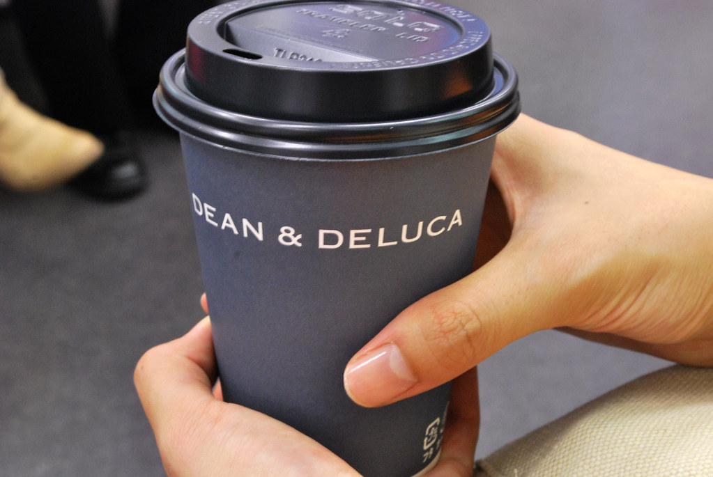 Dean & DeLuca: When Gourmet Goes Wrong (Image Credits: Flickr)