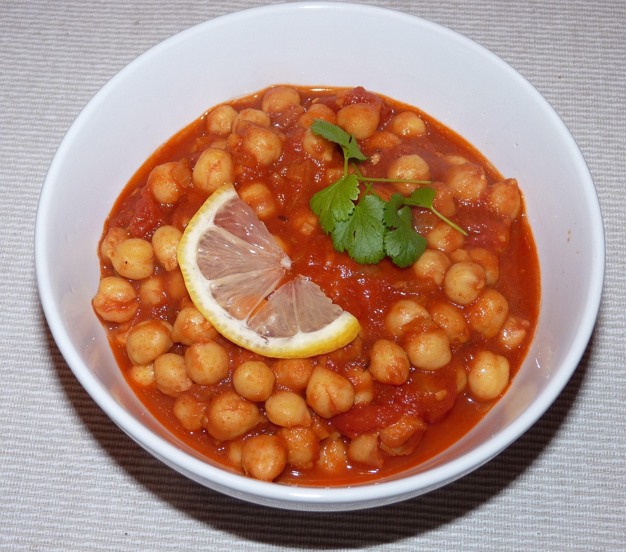 Chana Masala: India’s Protein-Packed Stew (image credits: pixabay)