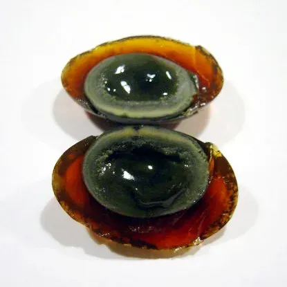 Century Eggs: The Preserved Delicacy That Isn't Actually a Century Old (Image Credits: Wikimedia)