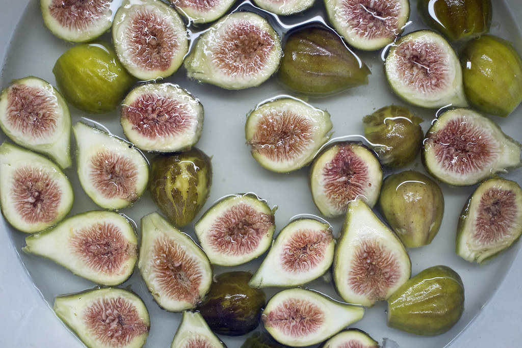 Figs: Ancient Fruit, Modern Sugar Problem (image credits: flickr)