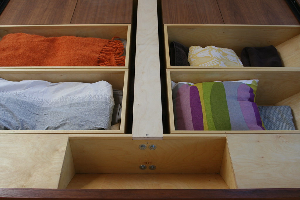 The Hidden Storage Renaissance - Making Clutter Disappear Like Magic (Image Credits: Flickr)
