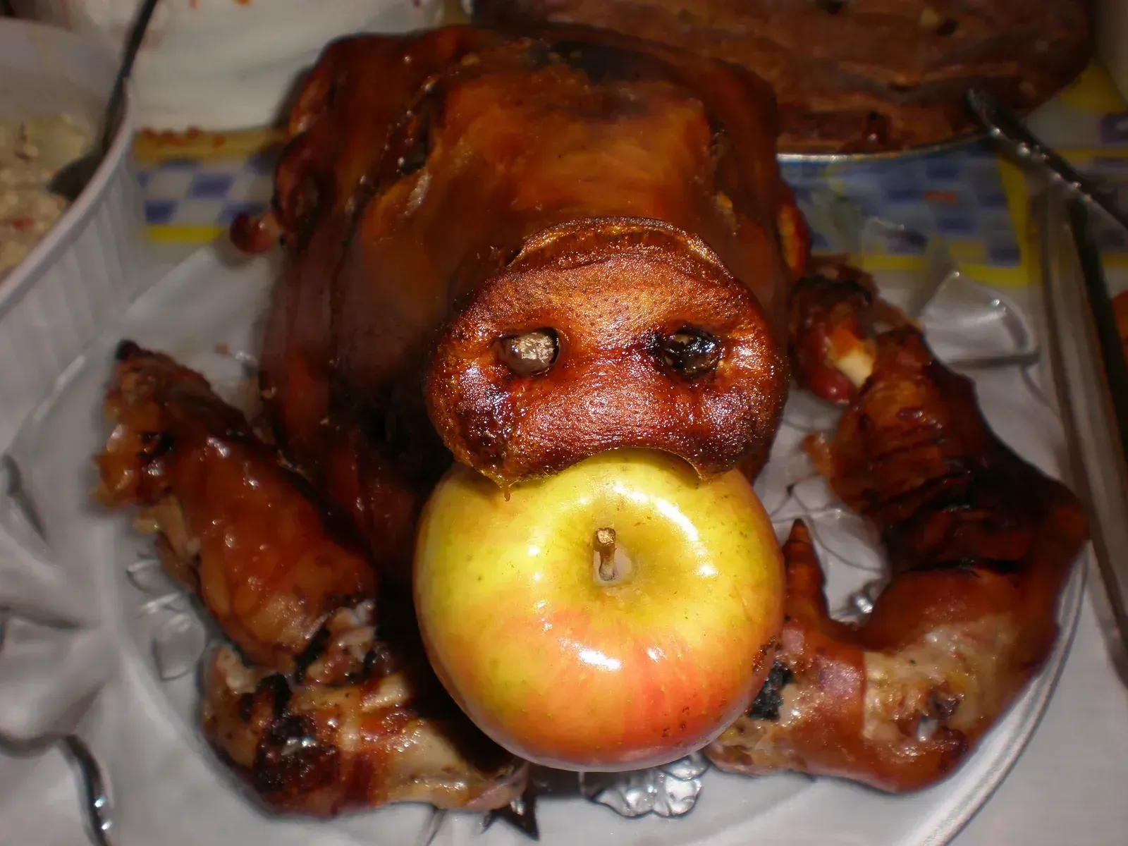 5. The Tudor Cockentrice: Pig and Rooster Sewn Together (Image Credits: By BrokenSphere, CC BY-SA 3.0)