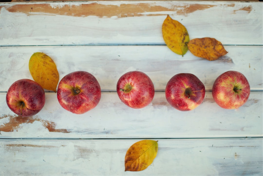 Apples (image credits: unsplash)