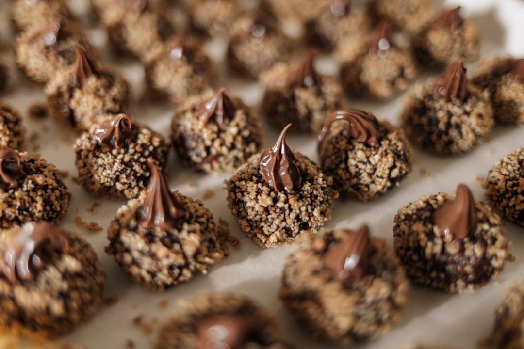 Nutella-Style Spread: From $8 Store Price to $2 Homemade Heaven (image credits: unsplash)
