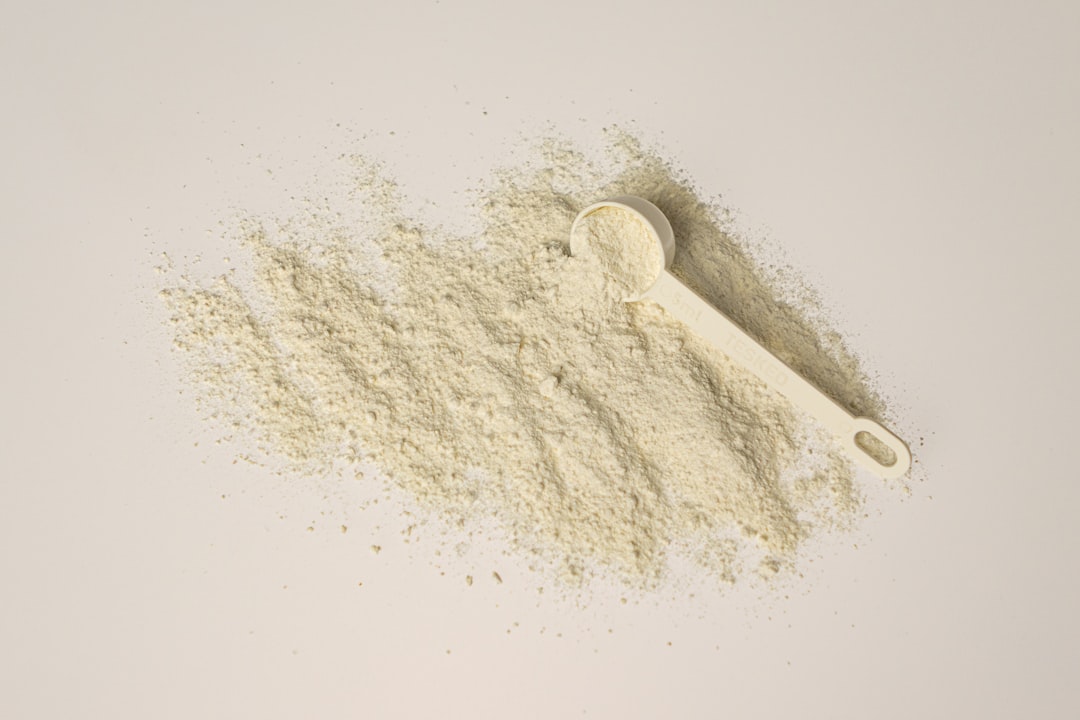 Garlic Powder: The Vampire Repellent That's Lost Its Bite (image credits: unsplash)
