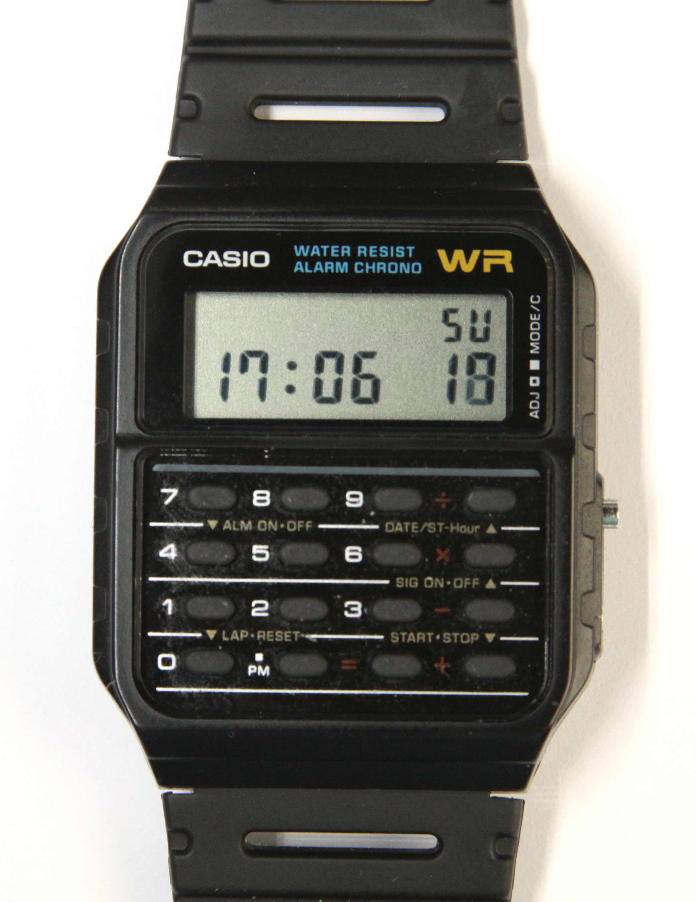 Casio Calculator Watches: Wrist Computers (image credits: wikimedia)