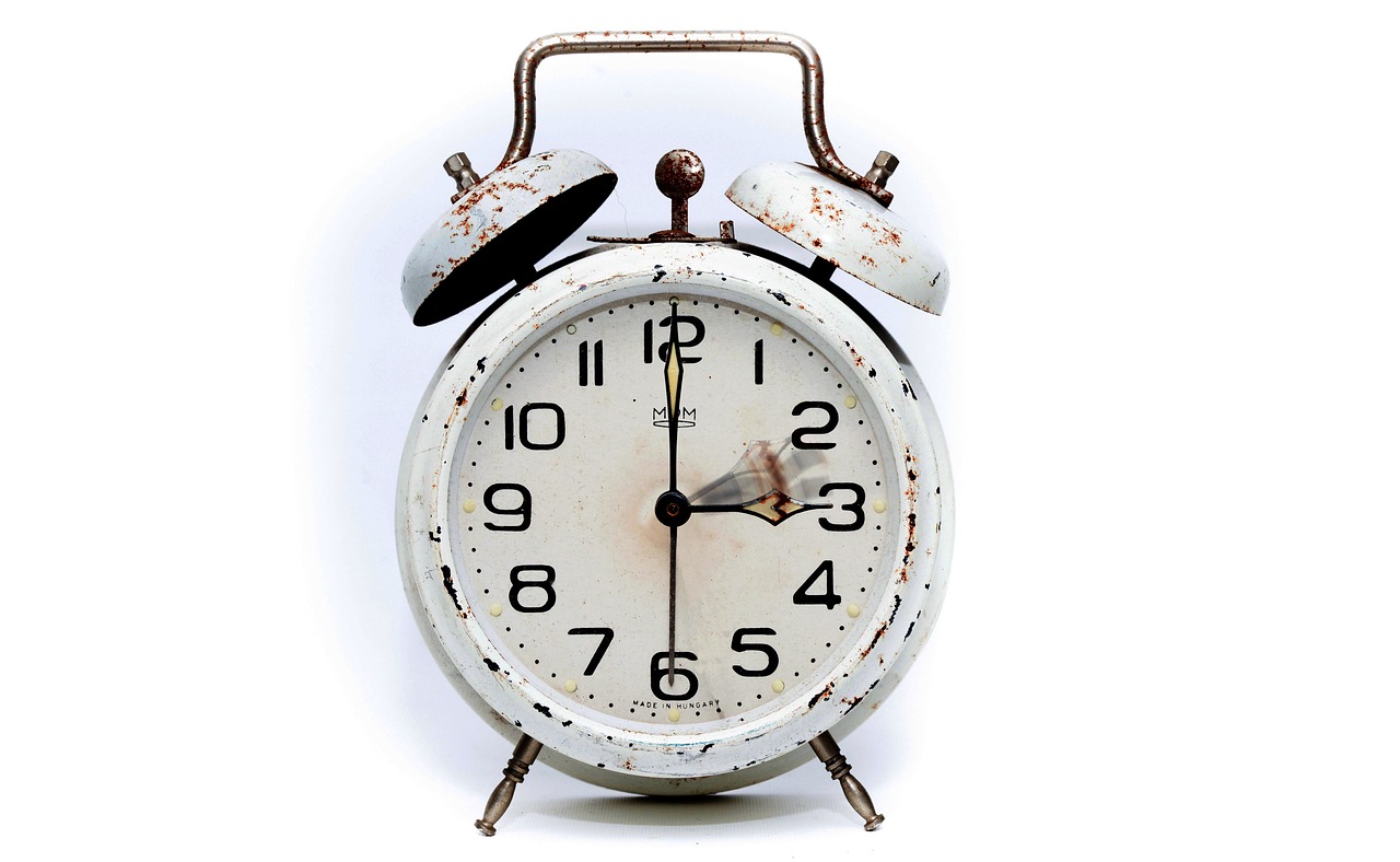 Excessive Screen Time (image credits: pixabay)