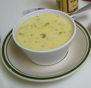 Oyster Stew: When Seafood Was Diner Fare (image credits: wikimedia)