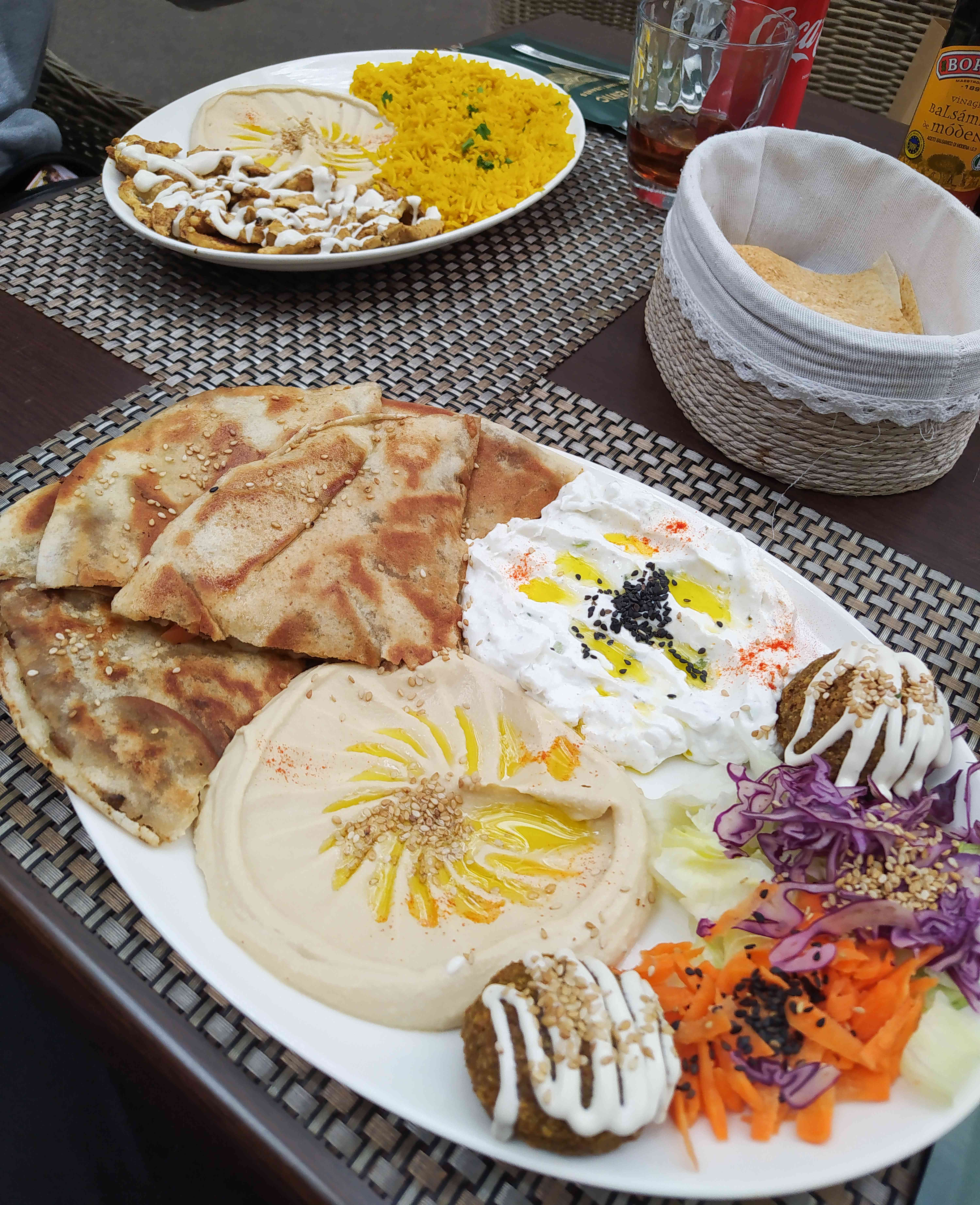 Lebanon's Arayes - Meat-Stuffed Pita Paradise (image credits: wikimedia)