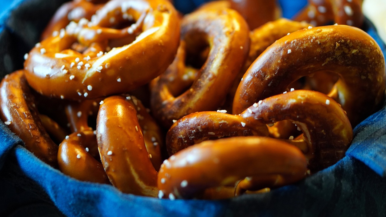 Packaged Snack Foods (image credits: pixabay)