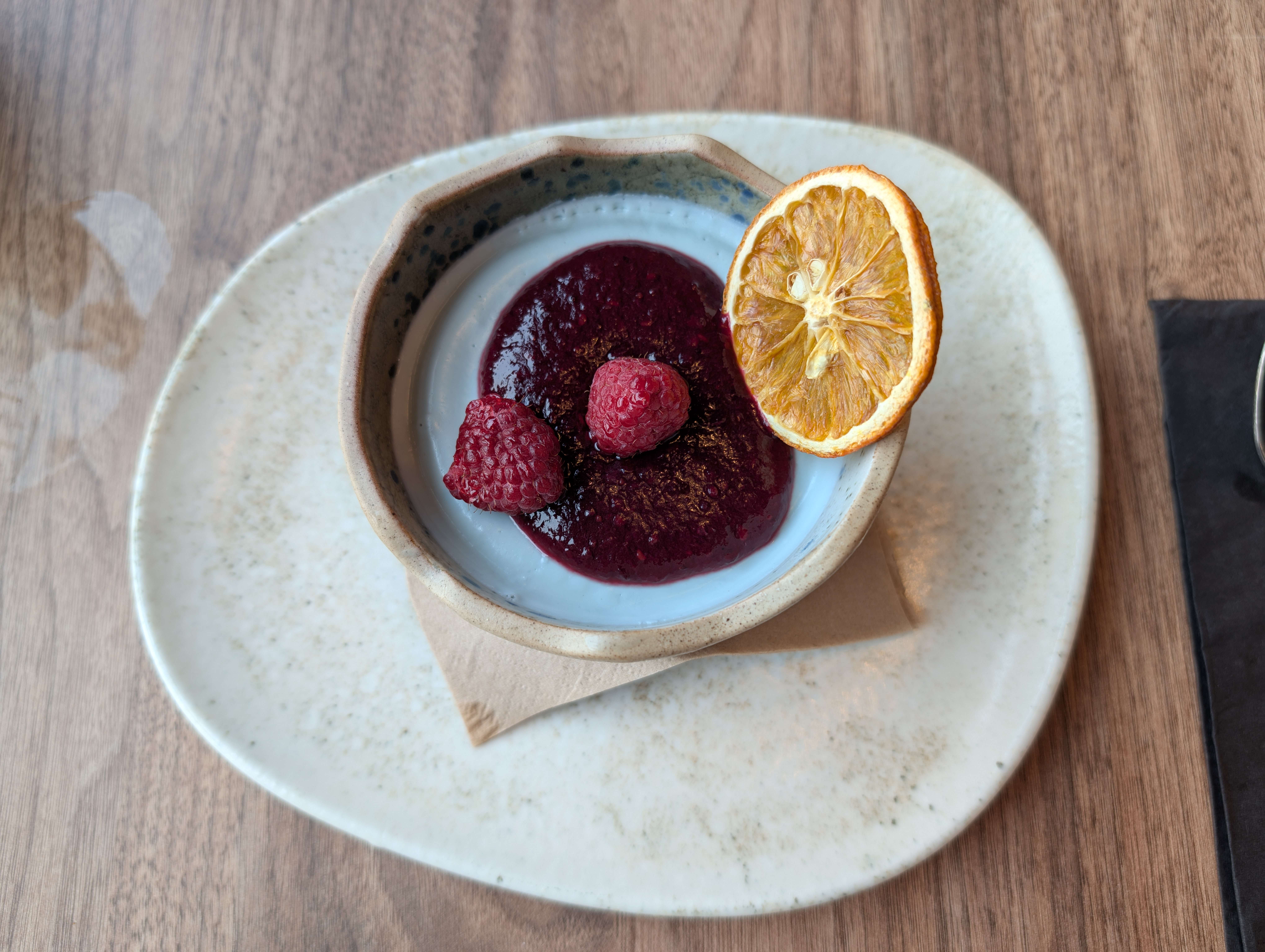 Olive Oil Panna Cotta: Silky Italian Elegance (Image Credits: Wikimedia)