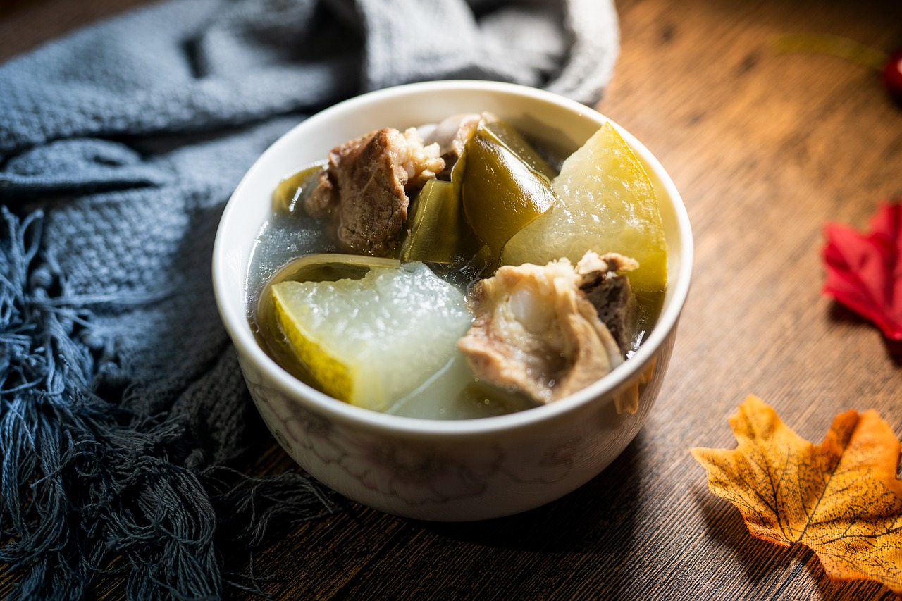 Bone Broth: Soothing and Restorative (image credits: pixabay)