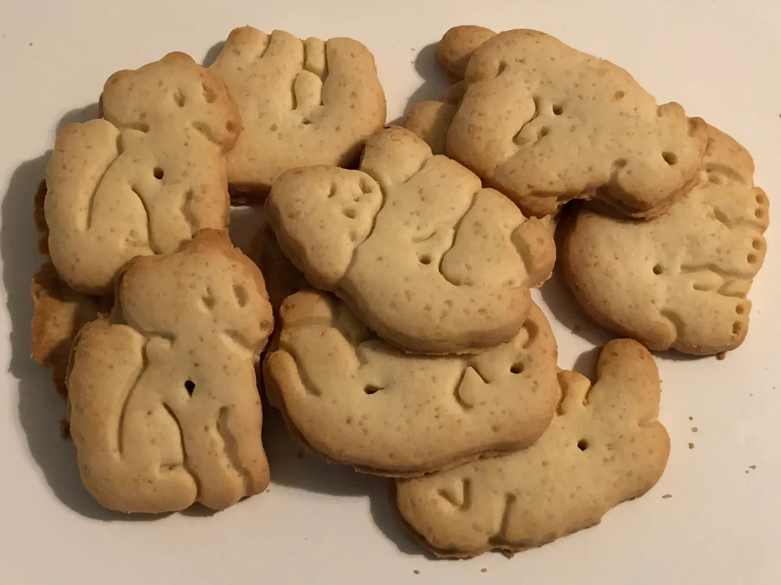 Organic Animal Crackers and Cookie Snacks (Image Credits: Wikimedia)