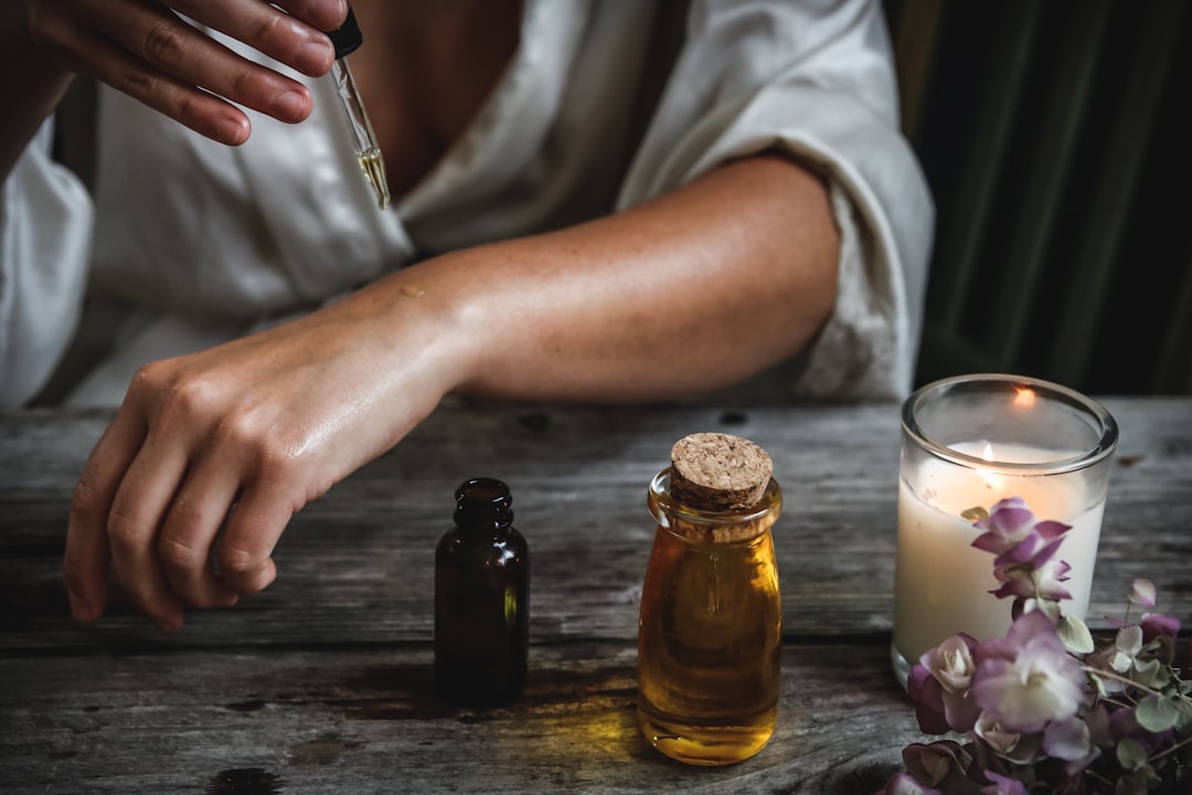 Peanut Oil: A Flavorful Choice (image credits: unsplash)