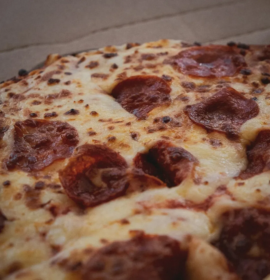 Papa Johns Expands Its Crust Options to Match Competitors (Image Credits: Unsplash)