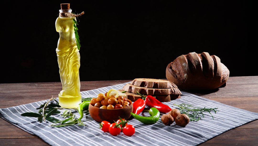 Vegetable Oils: The Inflammation Bombs in Your Pantry (image credits: unsplash)