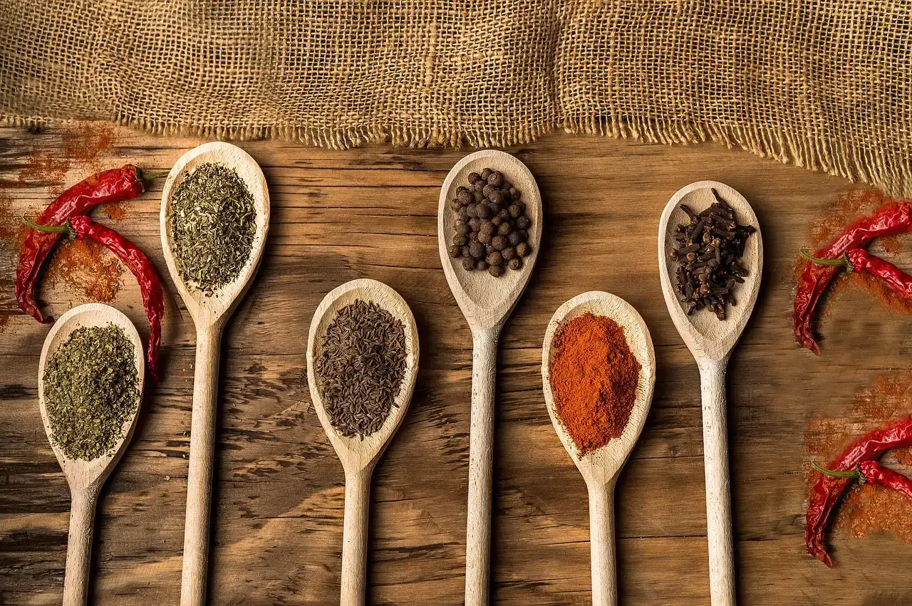 Proper Seasoning Reduces the Need for Extra Fat (Image Credits: Pixabay)