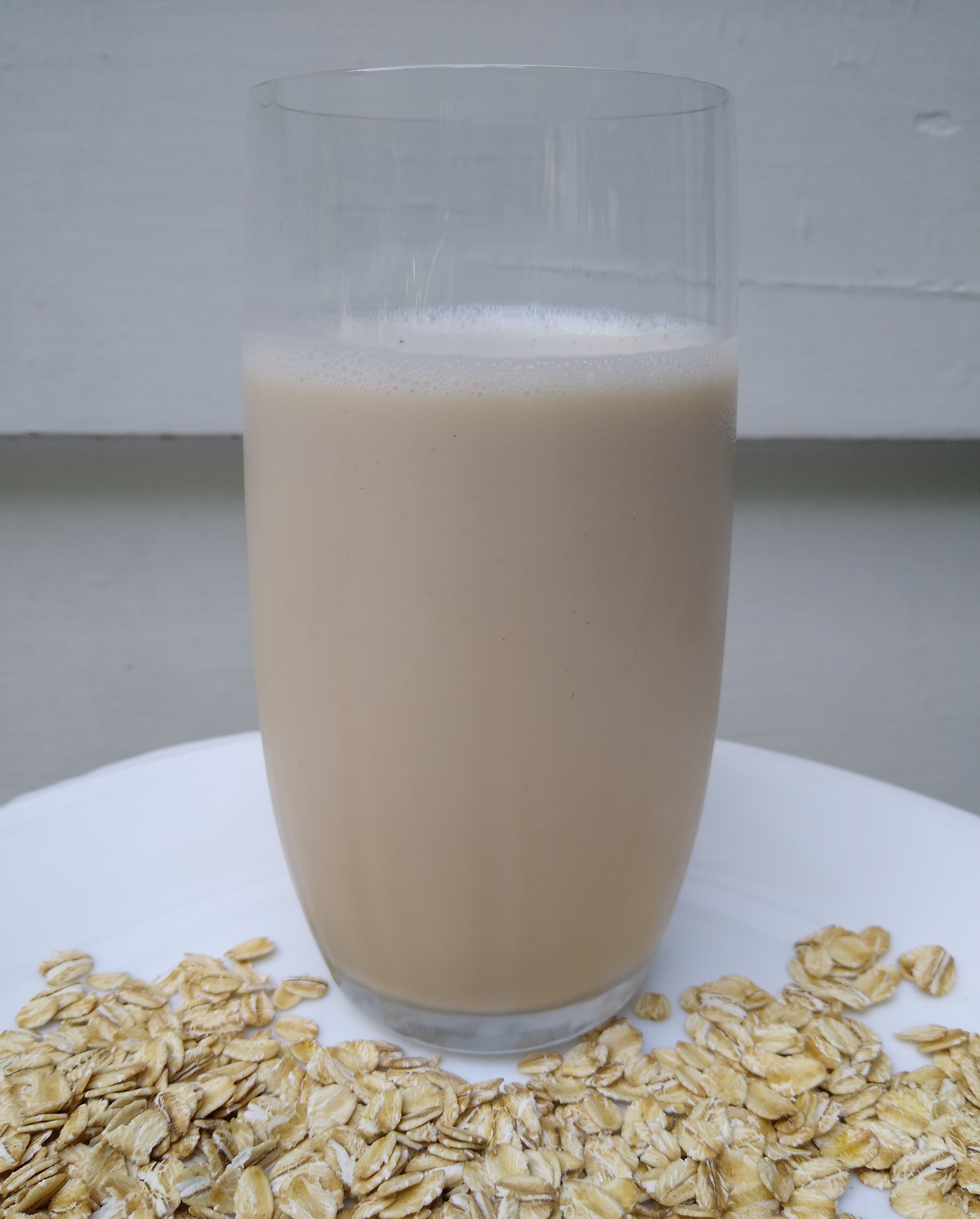 Oat Milk's Hidden Sweet Secret (image credits: By Mx. Granger, CC0, https://commons.wikimedia.org/w/index.php?curid=92508393)
