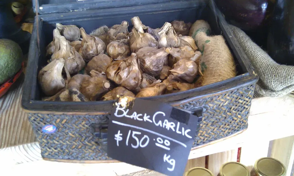 Black Garlic (Image Credits: Flickr)