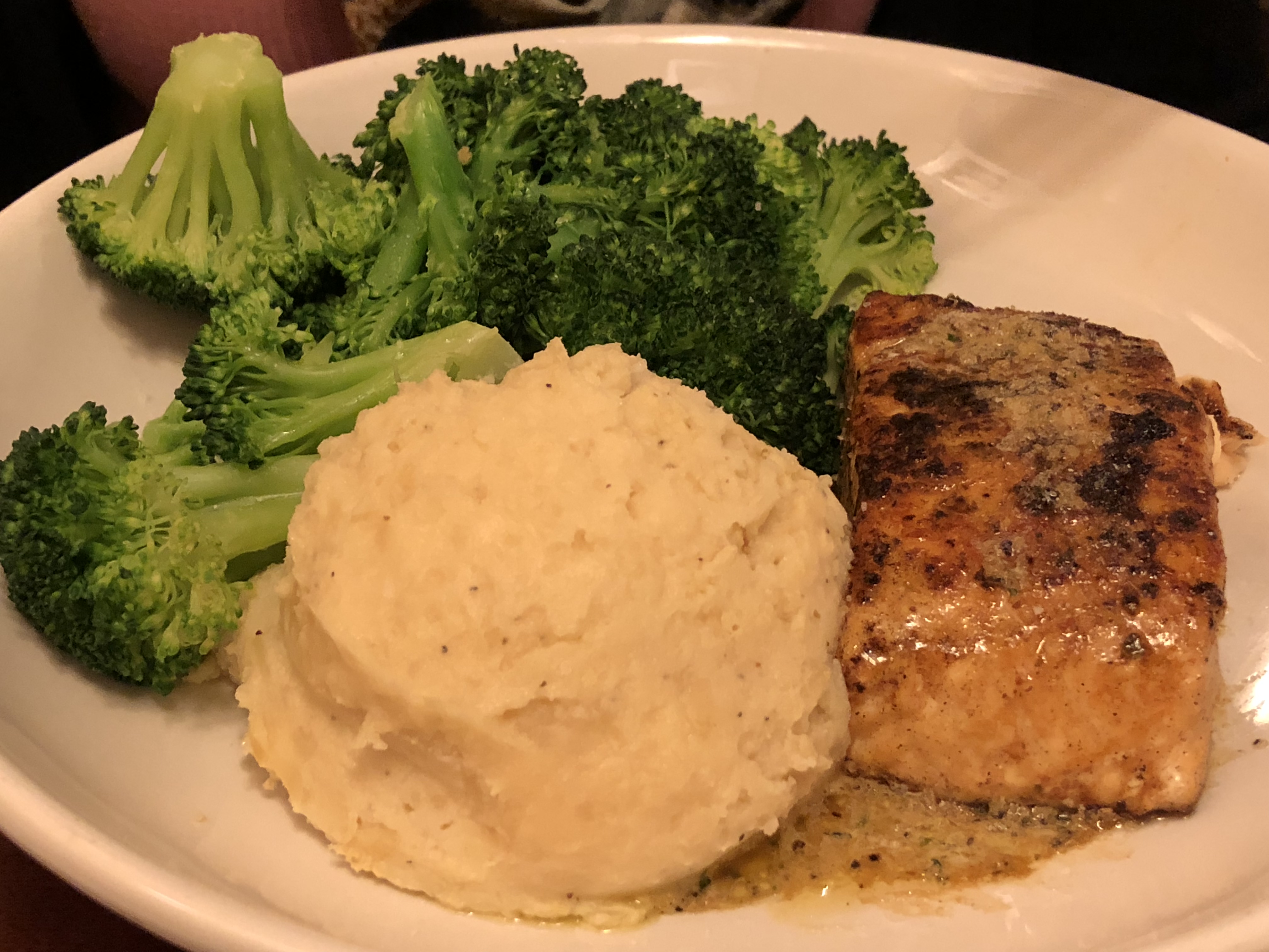 Comparing Mashed Potatoes to Other Common Side Dishes (image credits: wikimedia)