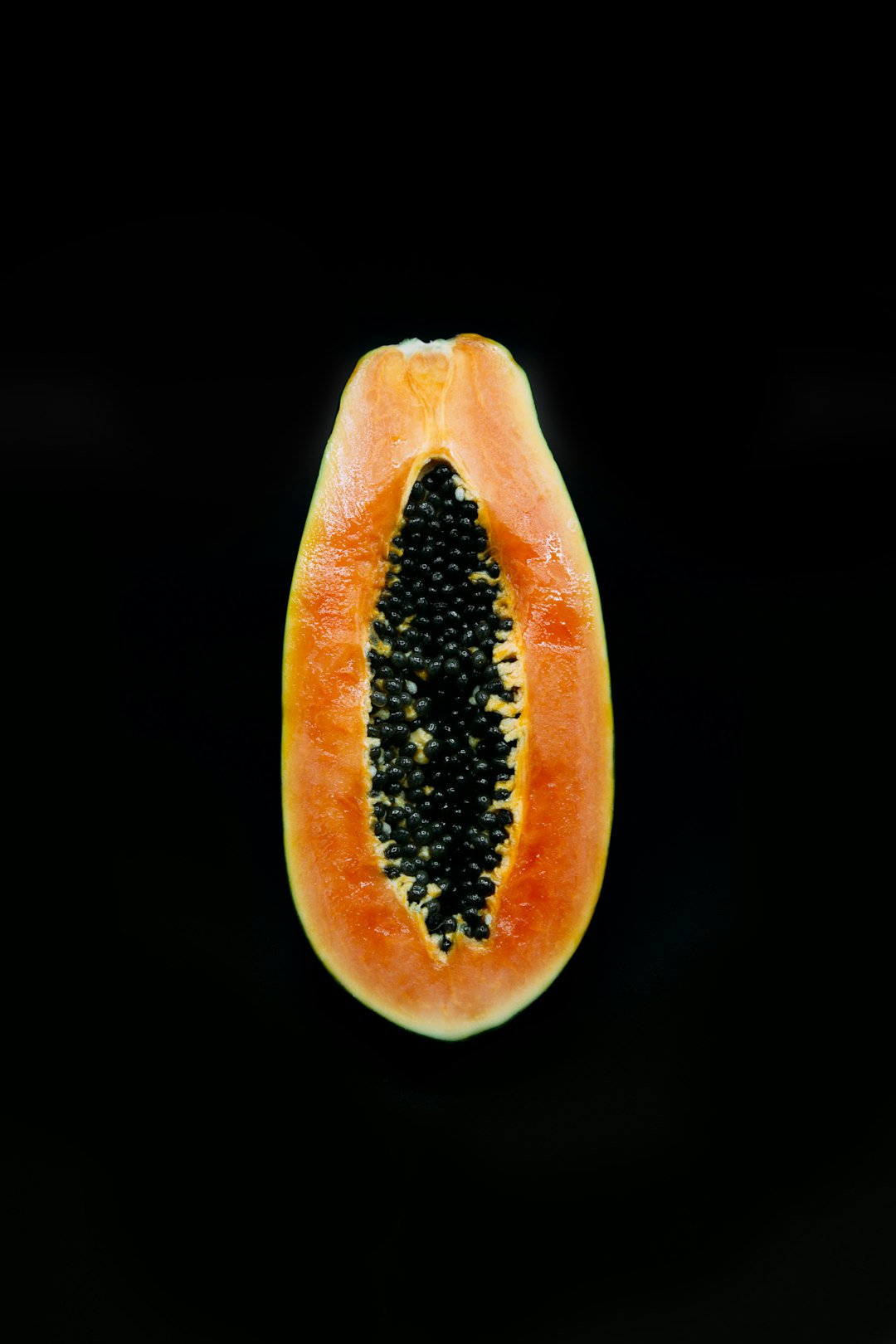 Papaya: Tropical Exfoliator and Skin Brightener (image credits: unsplash)