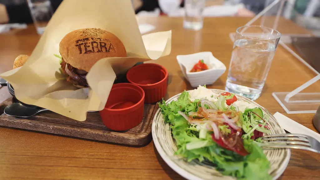 Widespread Fraud Has Already Been Exposed by Journalists (MIKI Yoshihito. (#mikiyoshihito), Flickr, CC BY 2.0)