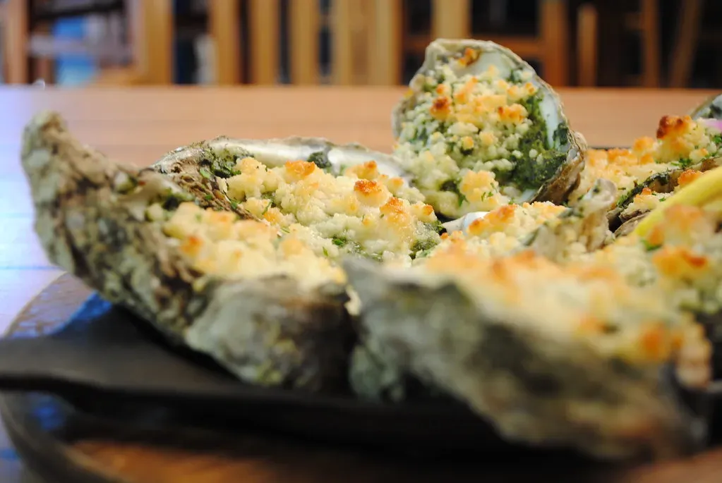 Oysters Rockefeller (Image Credits: Flickr)