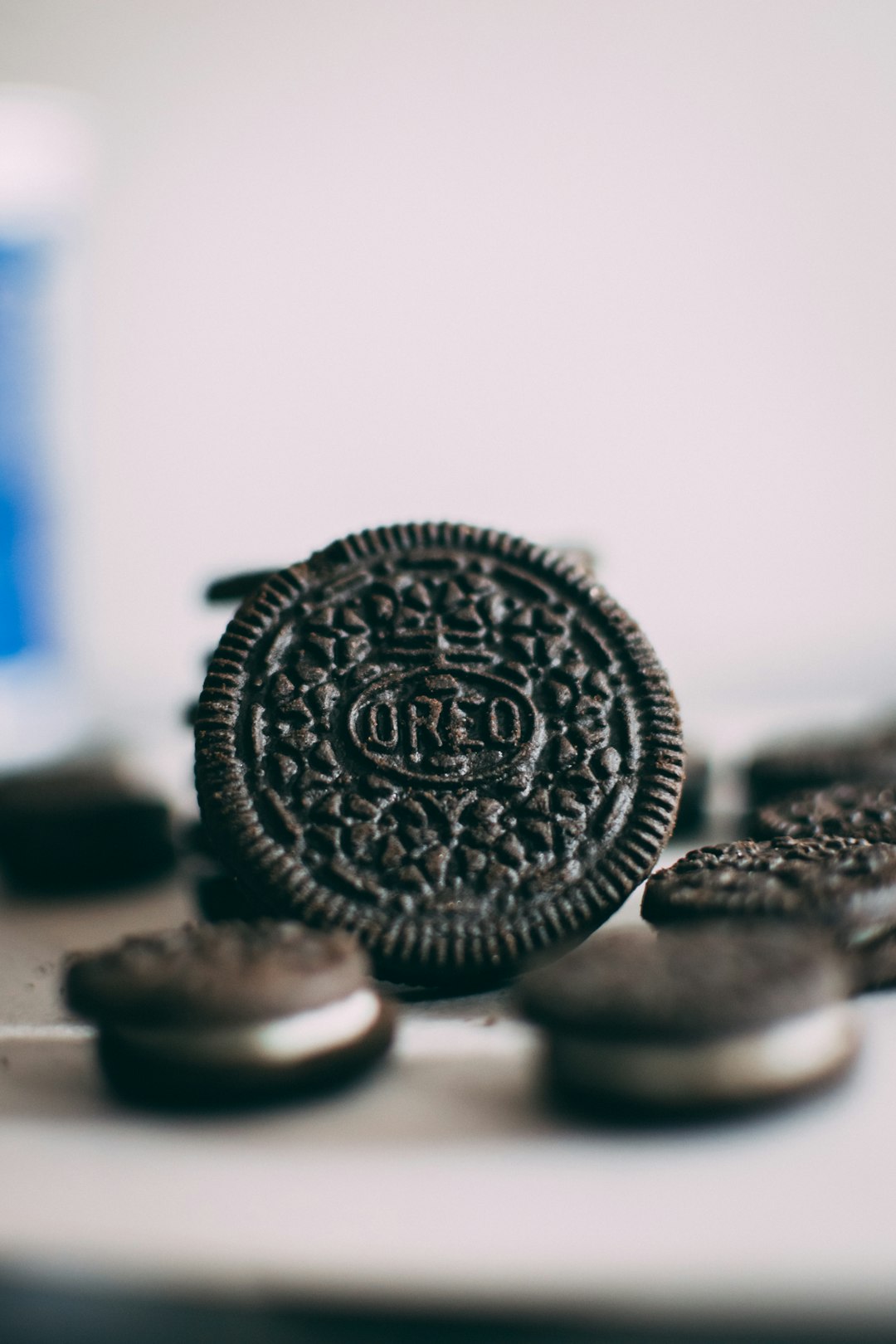 Oreo Cookies: The Sandwich That Beat Its Competition (image credits: unsplash)