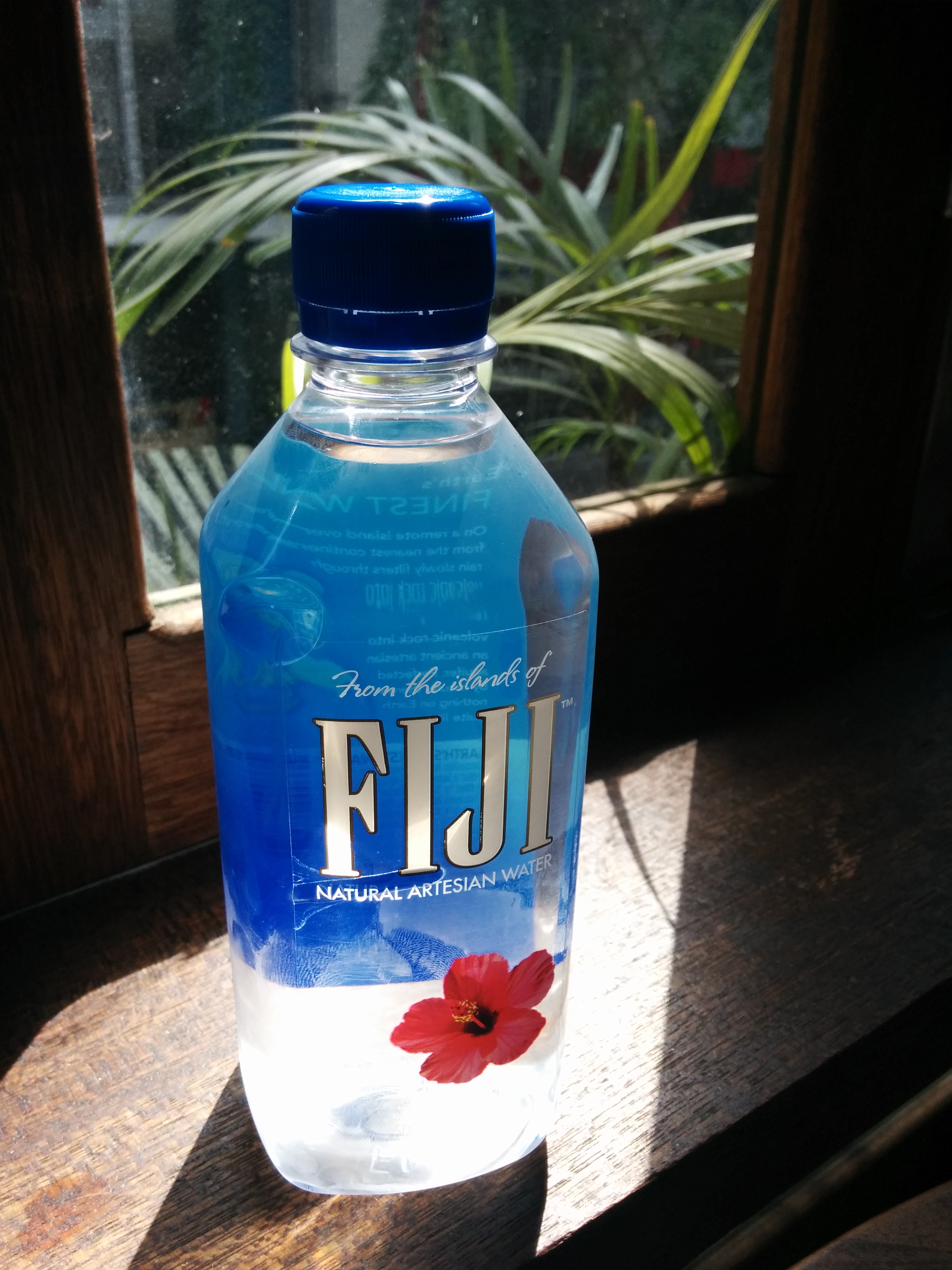 Fiji Water: The Exotic Brand Losing its Shine (image credits: wikimedia)